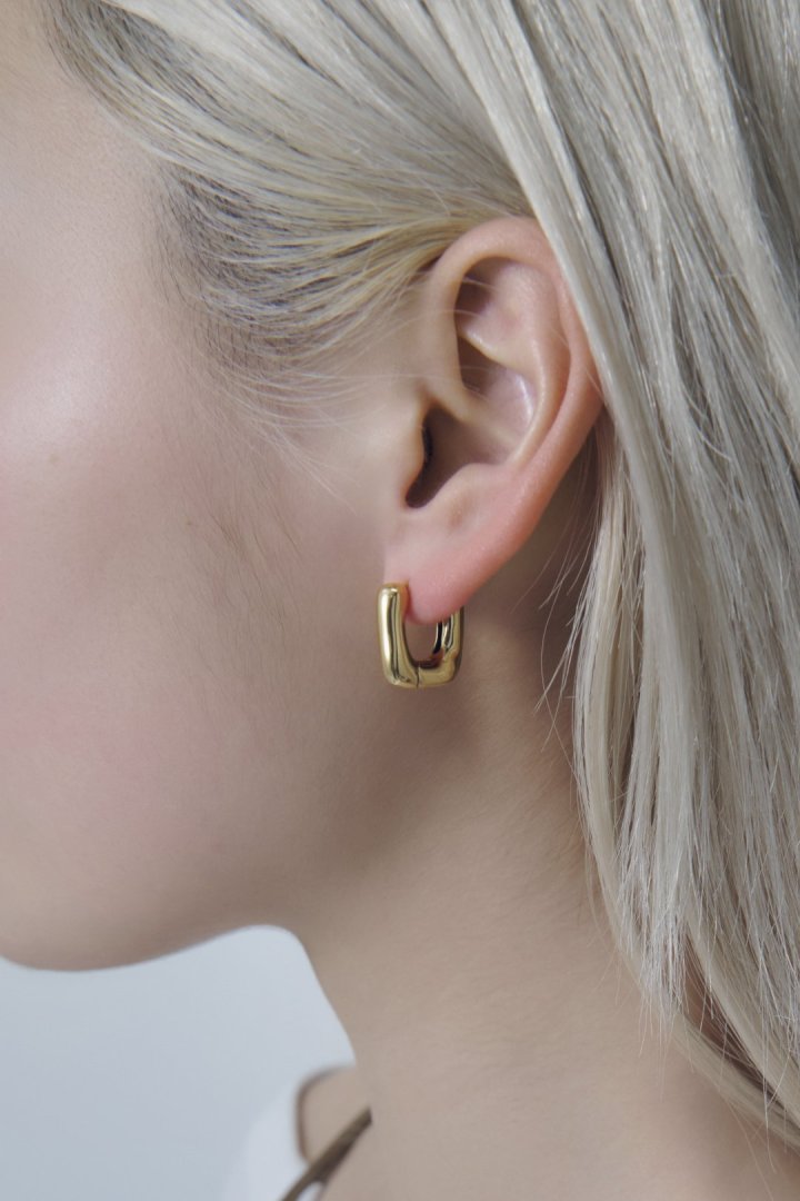 プランプ スクエア フープ ワンタッチ ステンレス ピアス