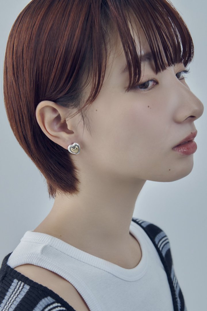ヴィンテージ ハート エンベッド ピアス
