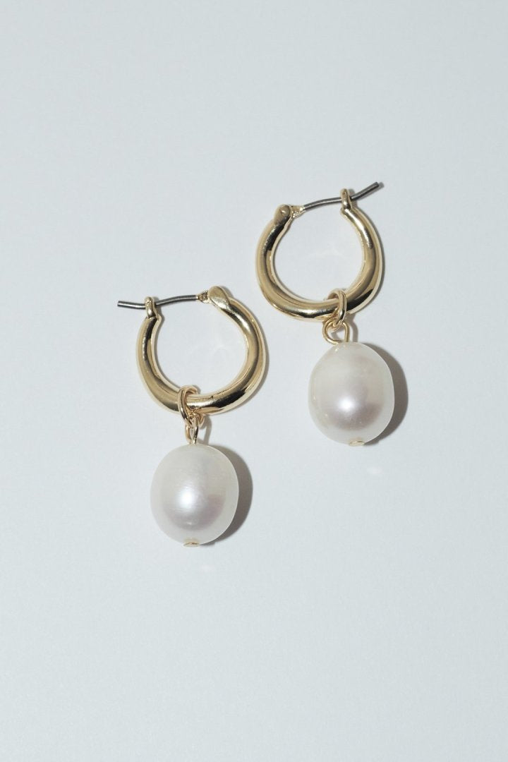 フレッシュ ウォーター パール メタル ピアス