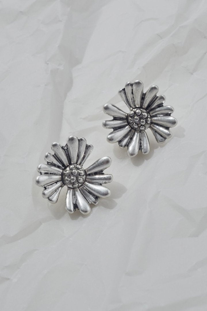 ヴィンテージ マーガレット ピアス