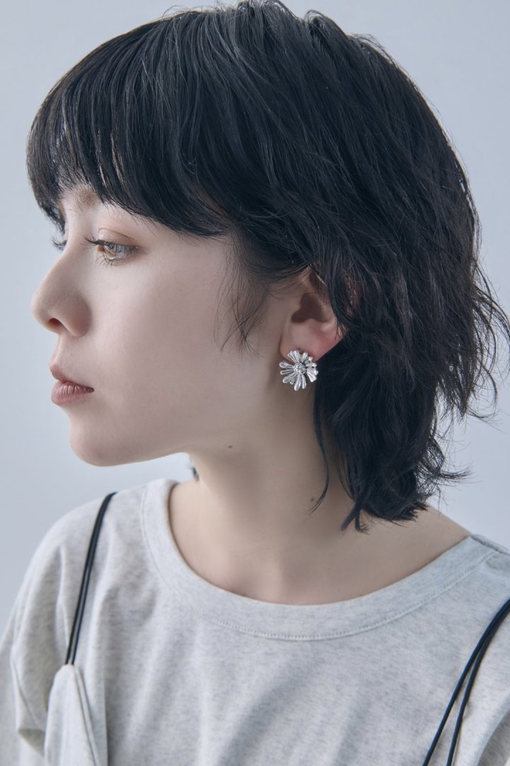 ヴィンテージ マーガレット ピアス