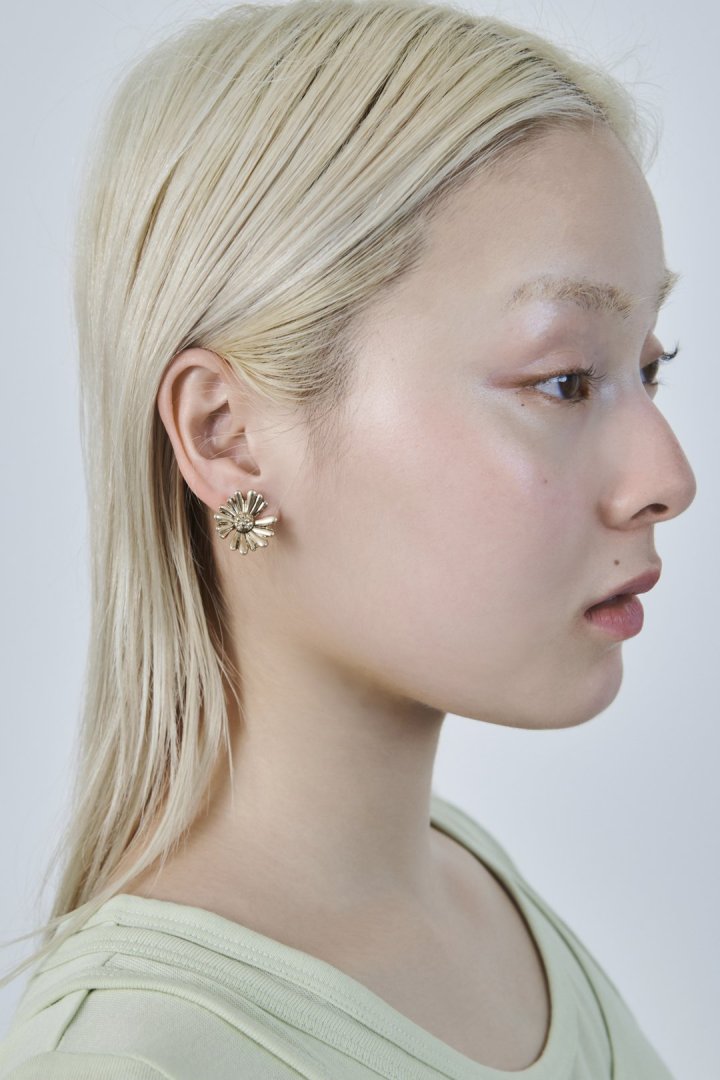 ヴィンテージ マーガレット ピアス