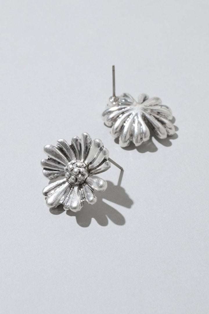 ヴィンテージ マーガレット ピアス