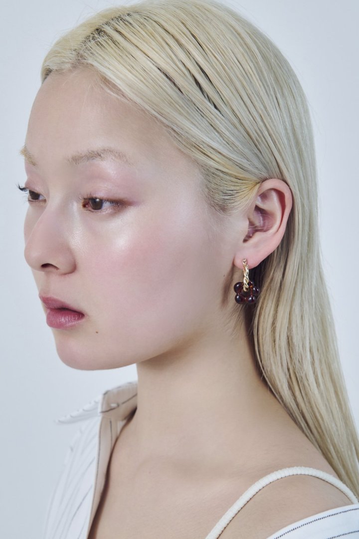 グラス フラワー ピアス