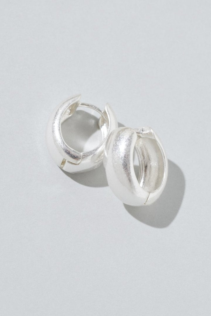 ワイド フープ ワンタッチ ピアス