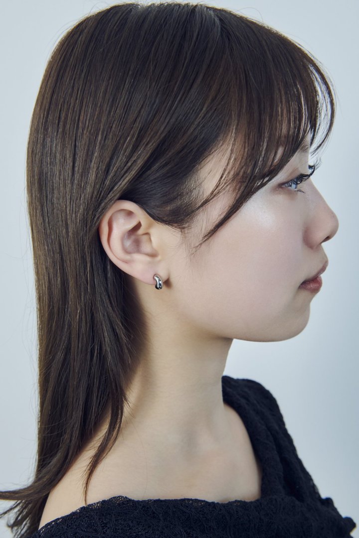 ミニマム ビーンズ ピアス