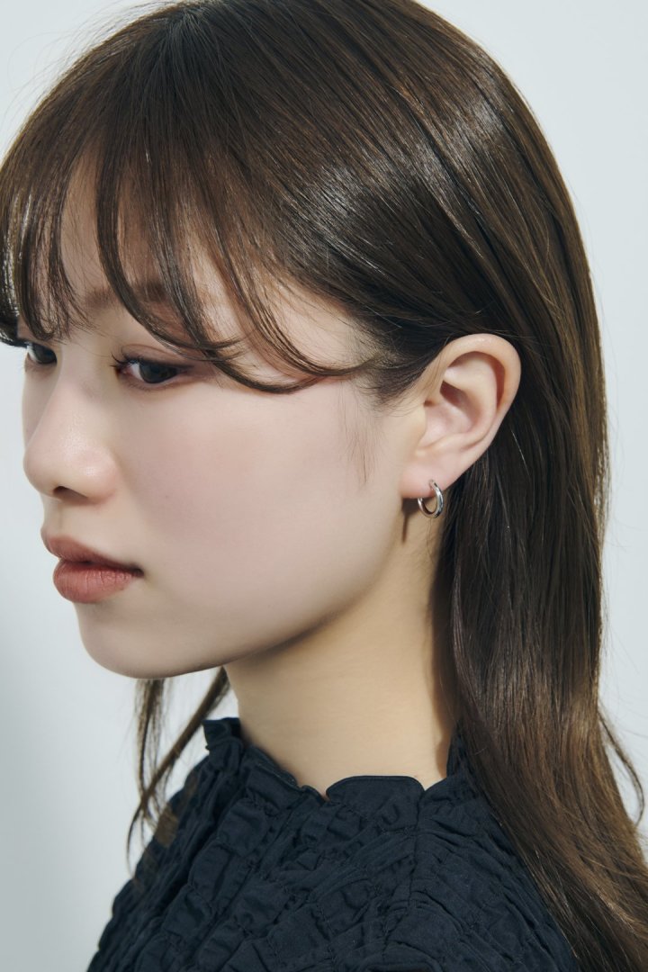 クリア フラワー × パール ピアス – GOLDY Onlinestore