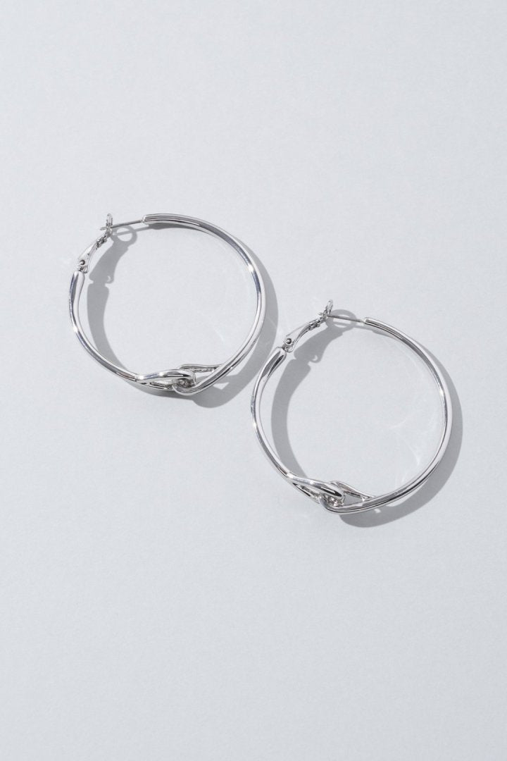 リンキング ビッグ フープ ピアス