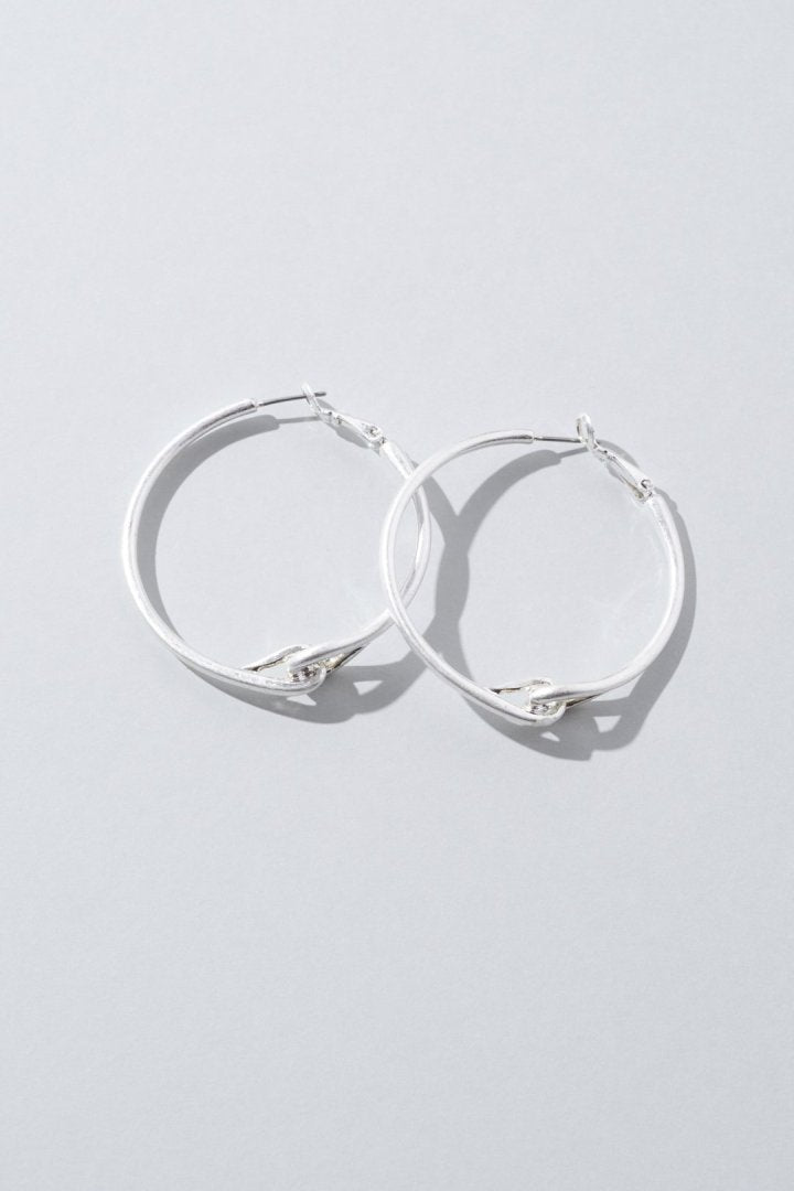 リンキング ビッグ フープ ピアス