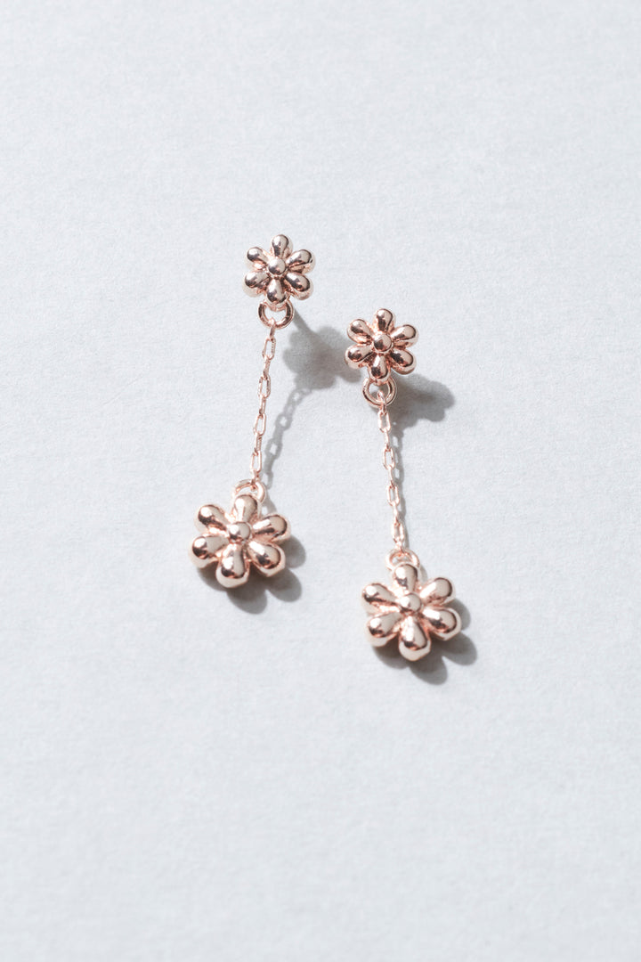 ハング プチ フラワー ピアス