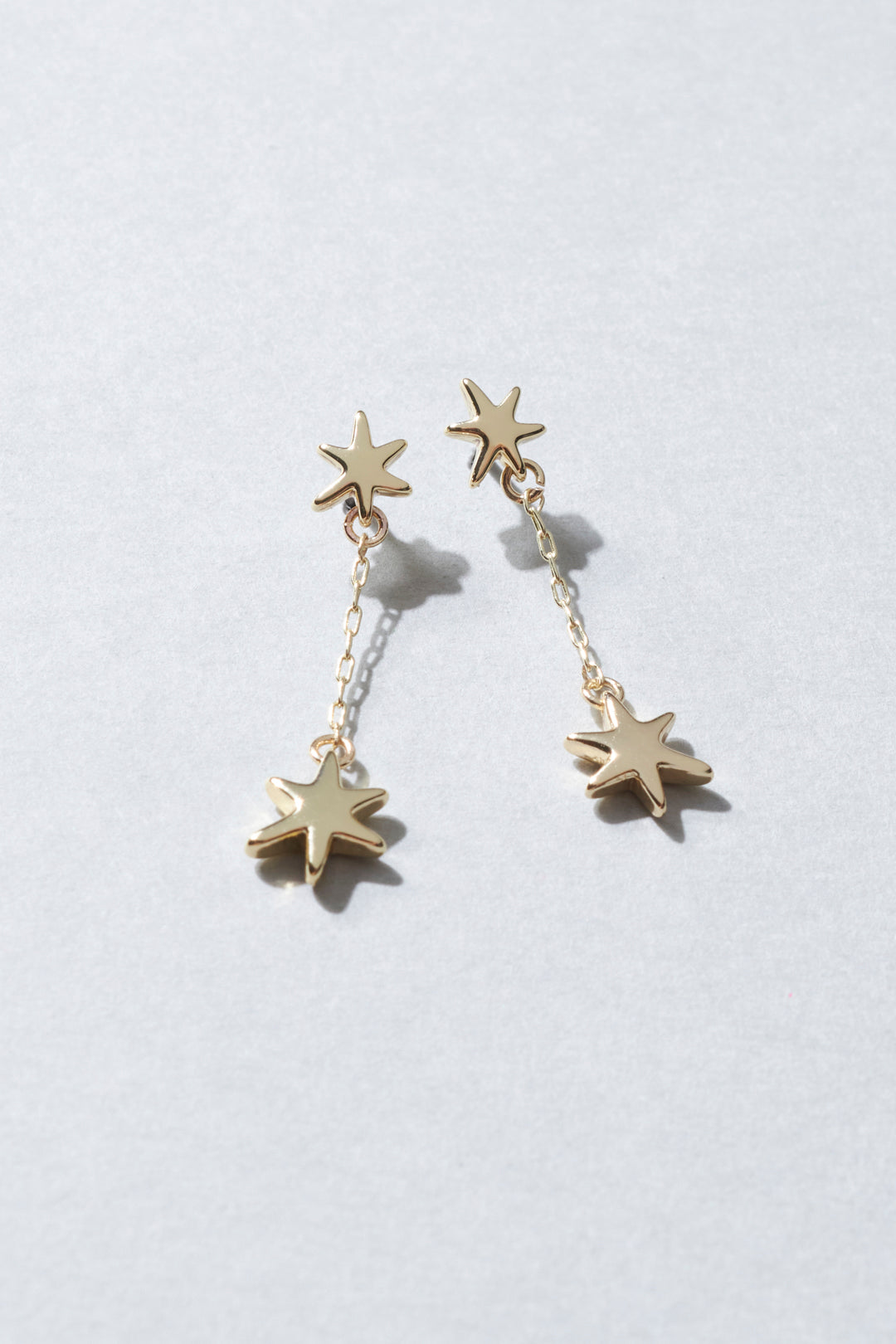 ハング プチ アスタリスク ピアス