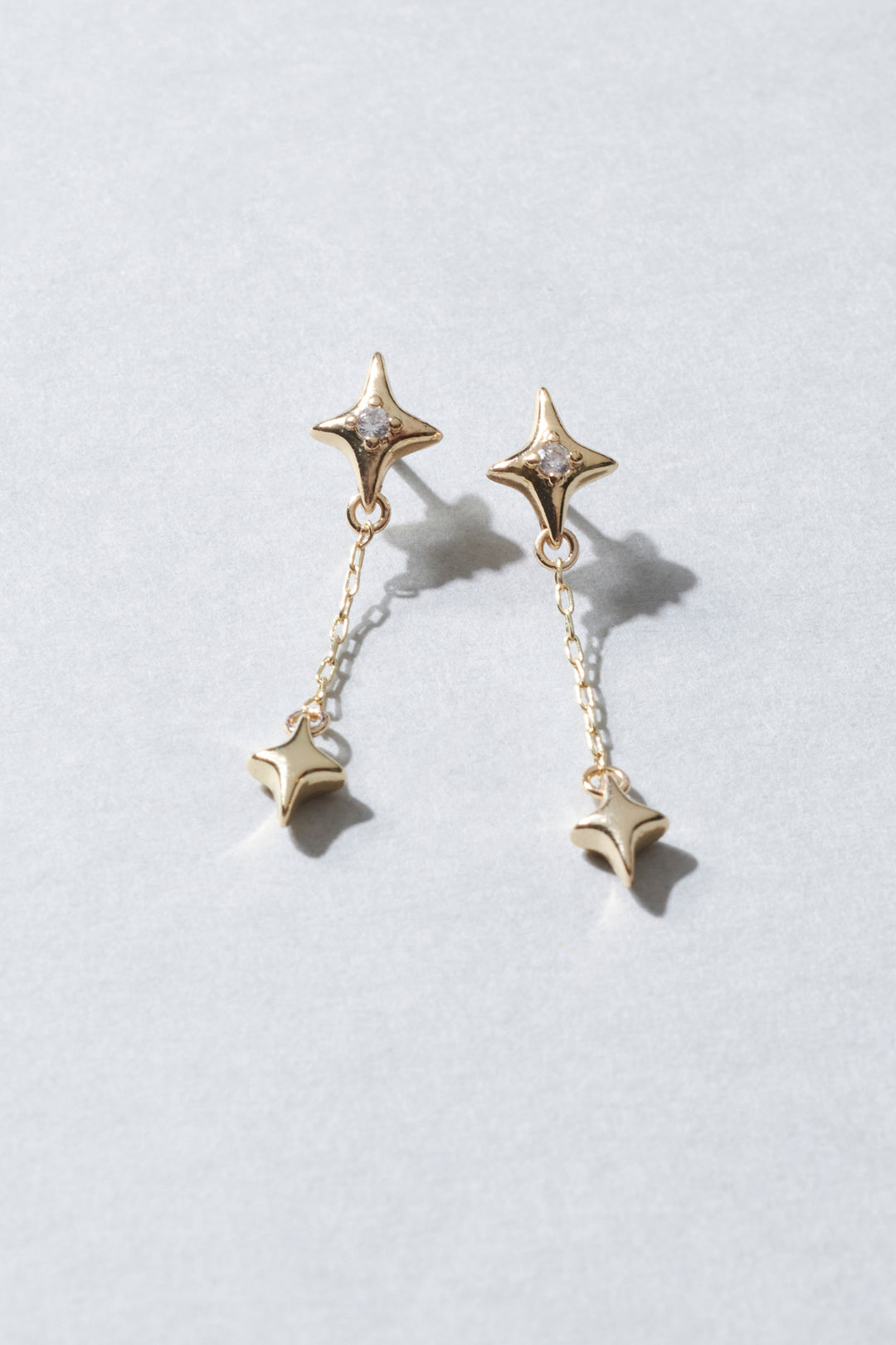ハング プチ トゥインクル ピアス