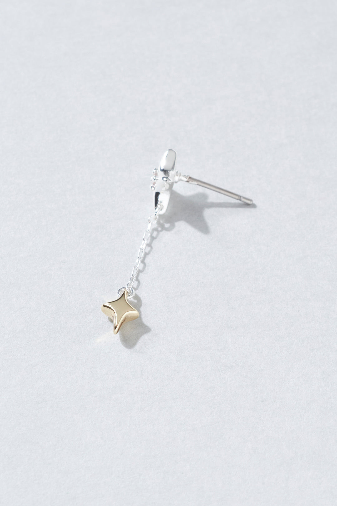 ハング プチ トゥインクル ピアス