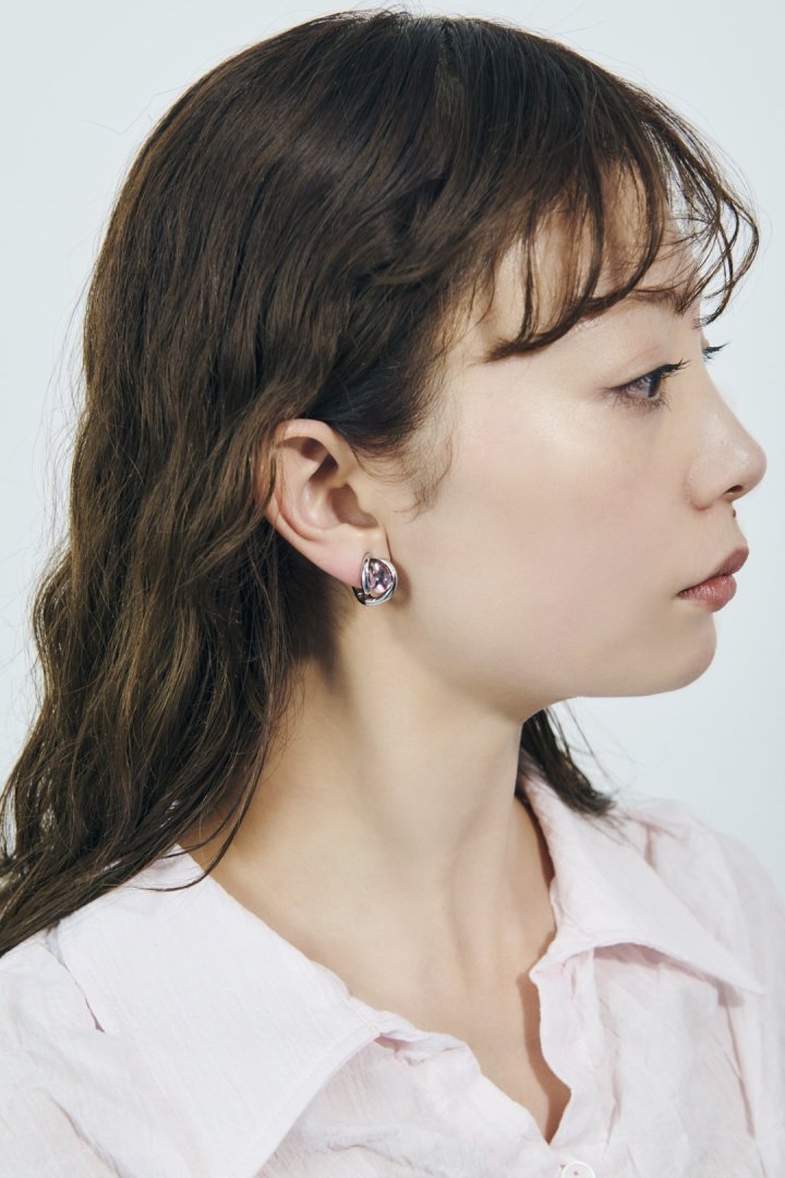 クリア カラー × メタル ワンタッチ ピアス