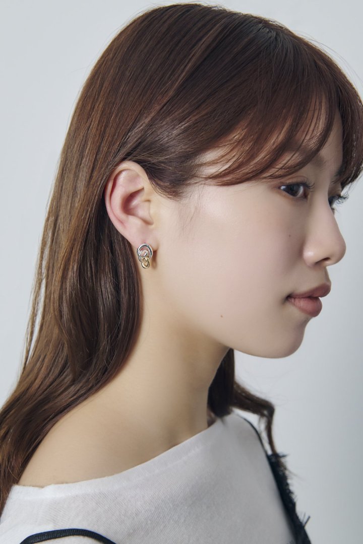 ニュアンス サークル ピアス