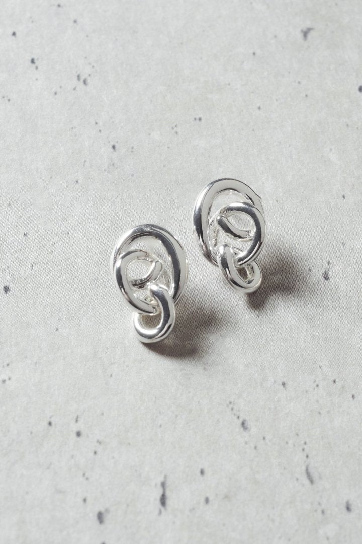 ニュアンス サークル ピアス