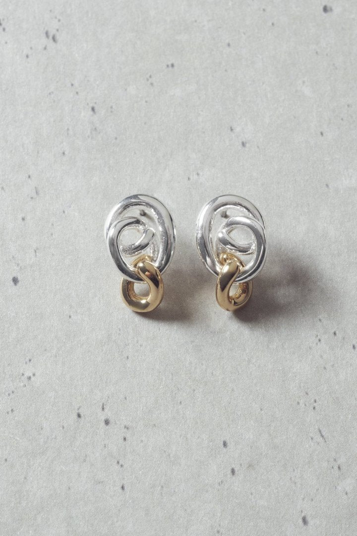 ニュアンス サークル ピアス