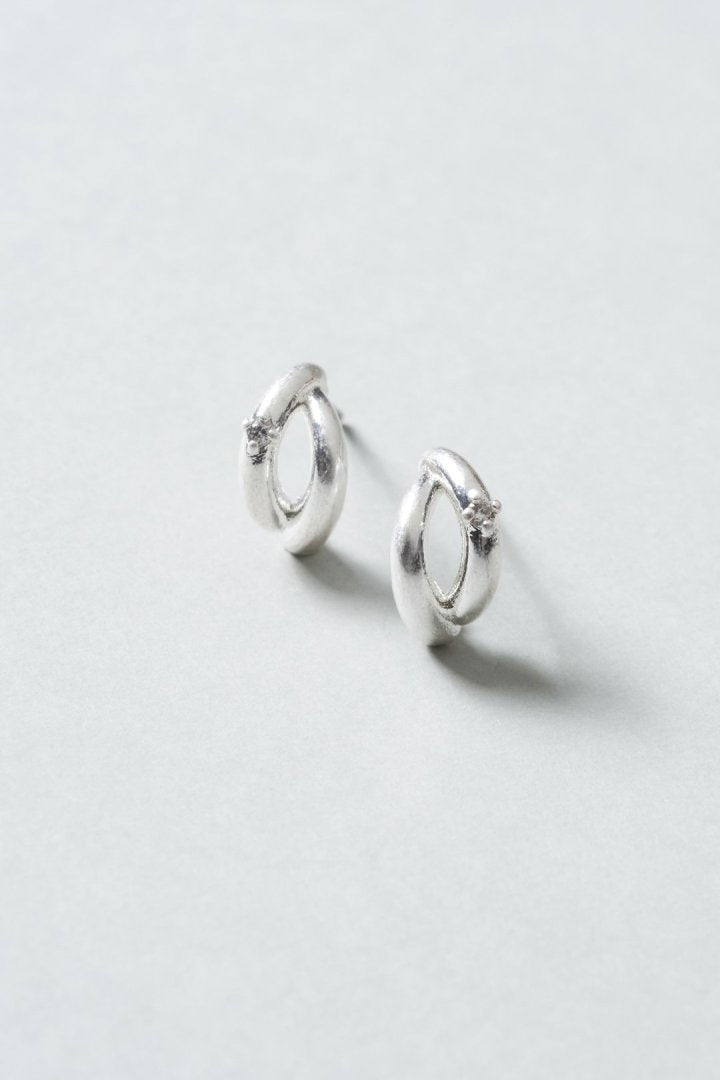 ブランチング メタル × キュービック ジルコニア ピアス