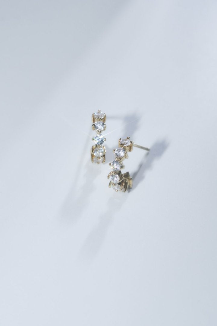 キュービックジルコニア ライン ステンレス ピアス