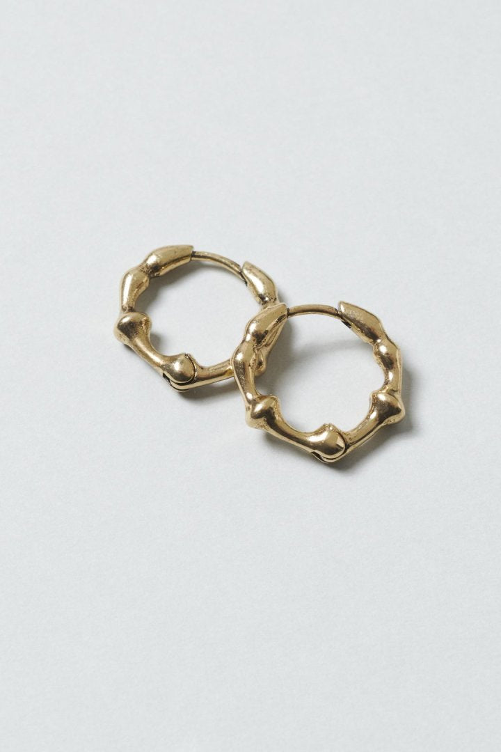 リップル ライン フープ ワンタッチ ピアス