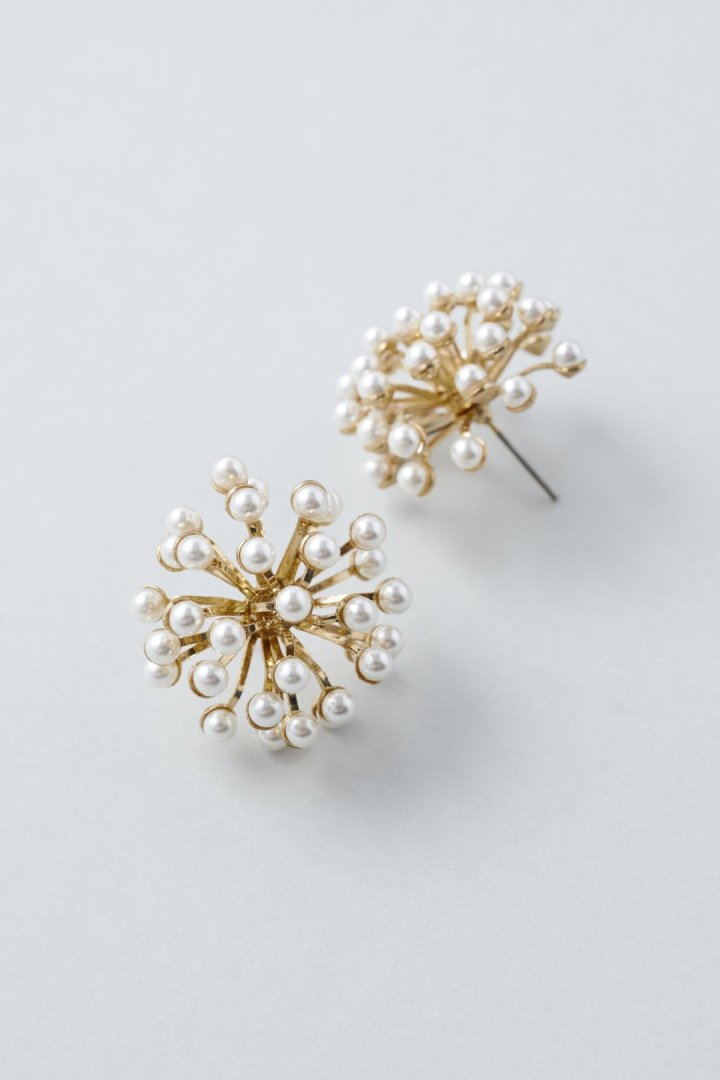 シャワー パール ボリューム ピアス