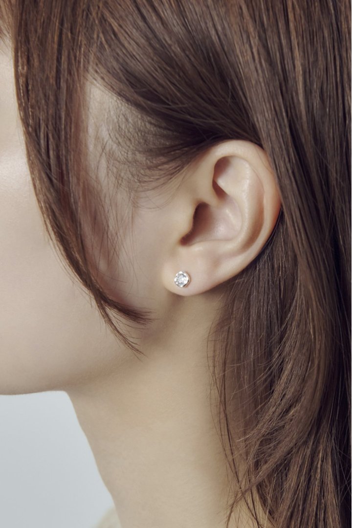 プチ キュービックジルコニア ピアス