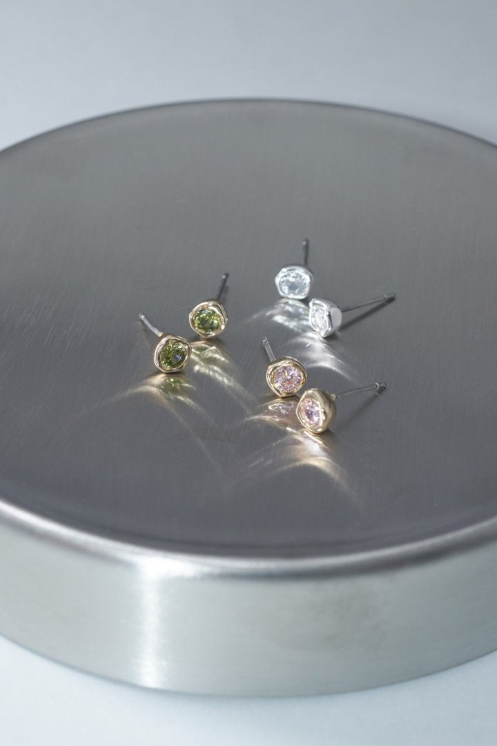 プチ キュービックジルコニア ピアス