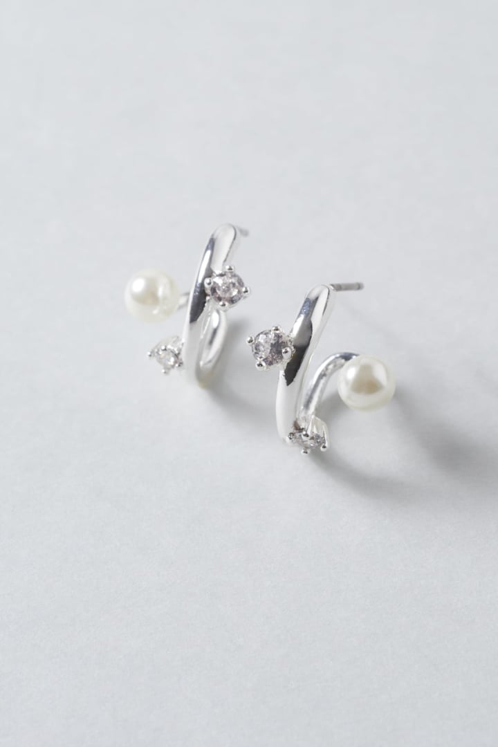 アタッチ パール × キュービックジルコニア ピアス