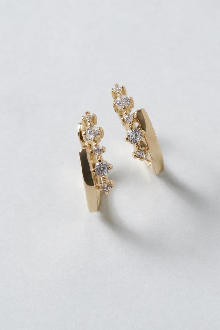 キュービックジルコニア × メタル フープ ワンタッチ ピアス