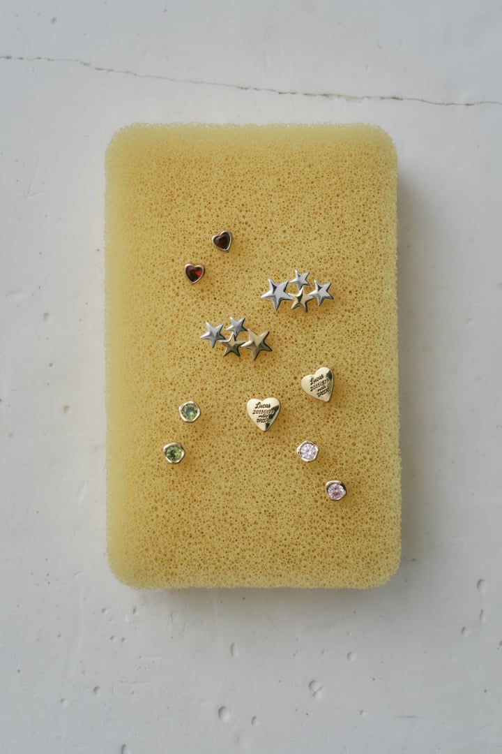 アッセンブル スター ピアス