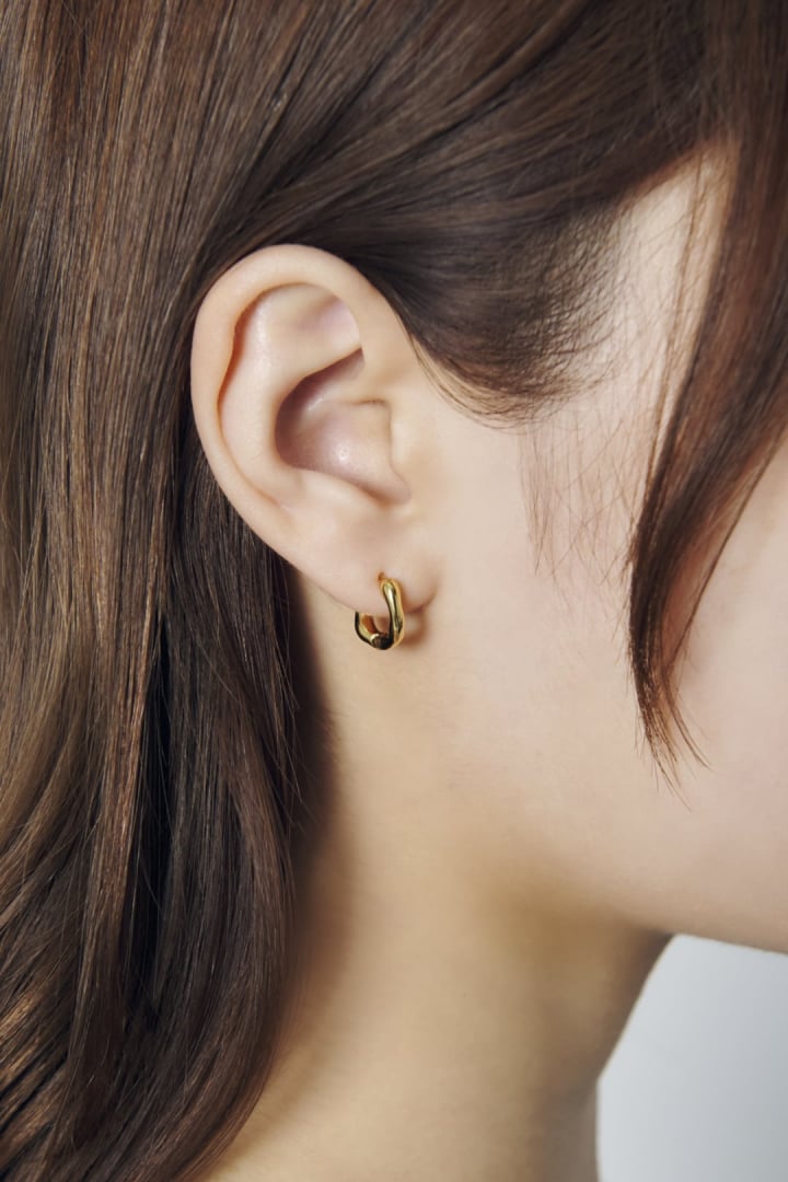 タイニー ニュアンス フープ ワンタッチ ステンレス ピアス