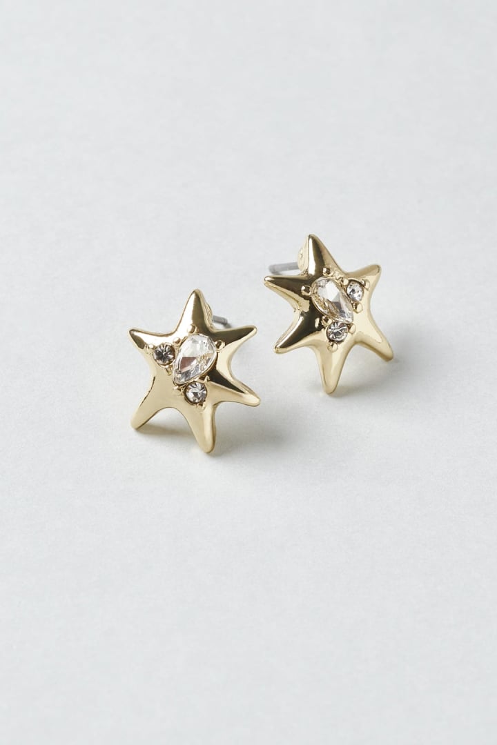 ポインテッド チャーム ピアス