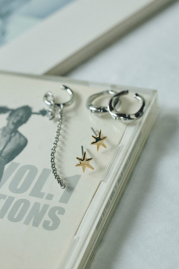 トリプレッツ ホール チャーム イヤーカフ