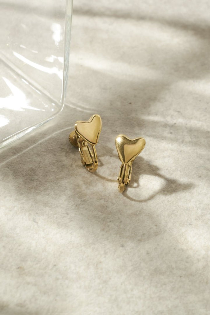 タイニー ハート ステンレス イヤリング – GOLDY Onlinestore