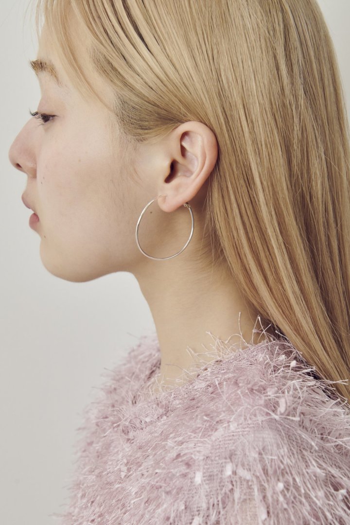 マイクロ チャーム スパイラル イヤリング