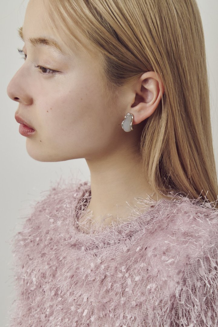 メタル フレーム プランプ カラー イヤリング