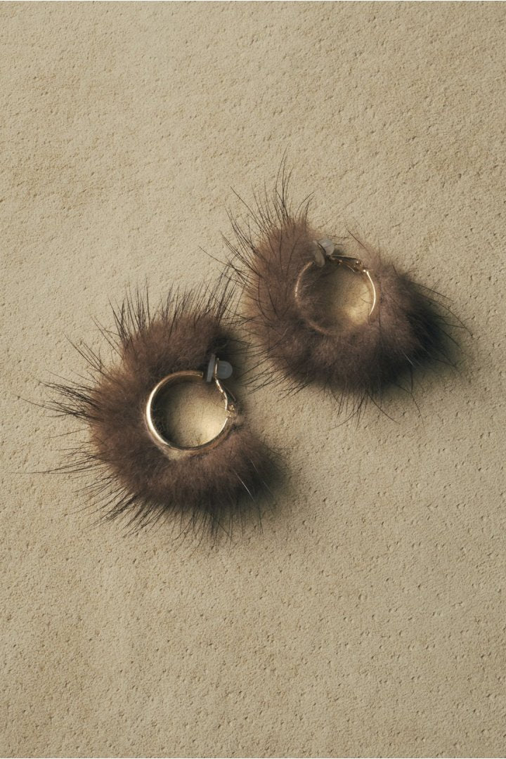 ミンク ファー フープ イヤリング