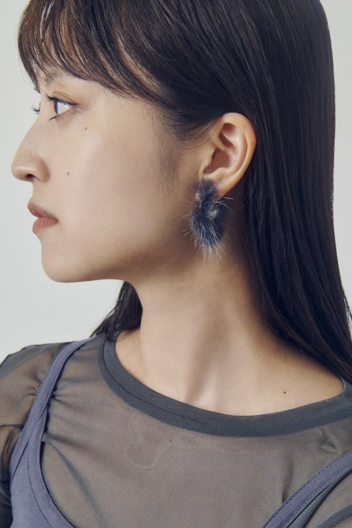 ミンク ファー フープ イヤリング