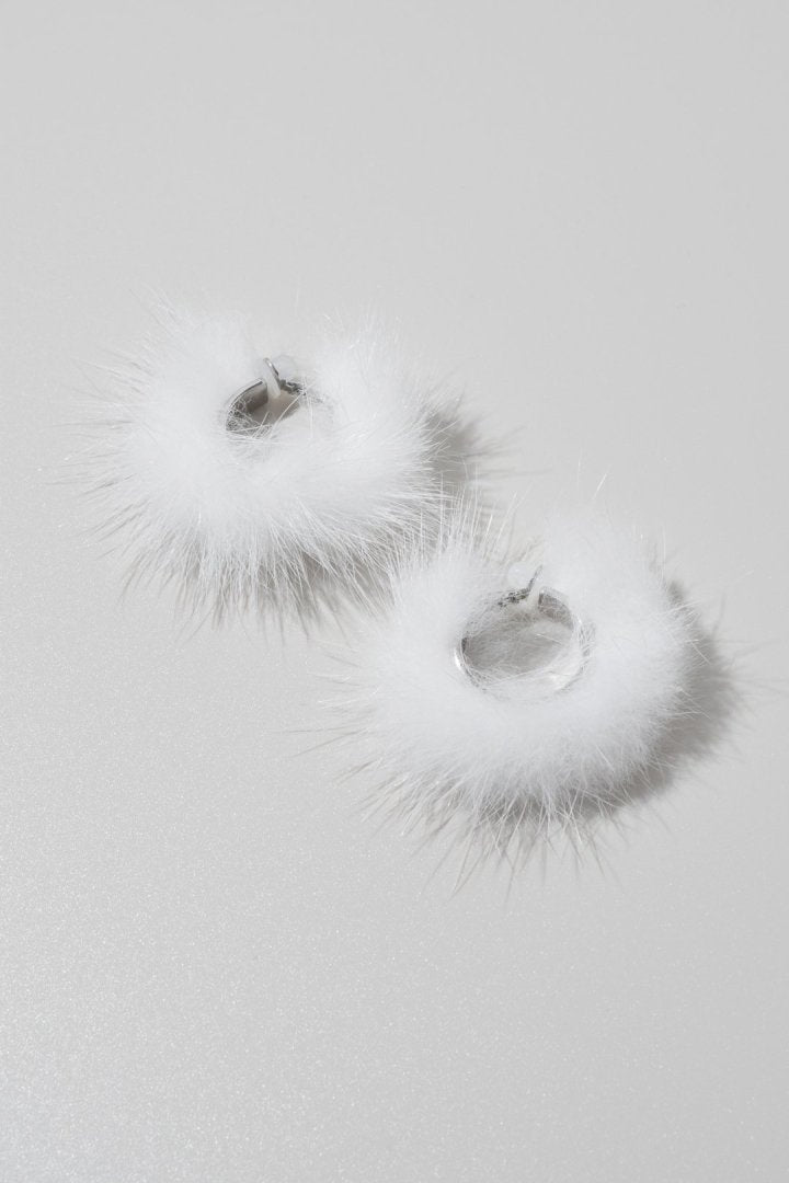 ミンク ファー フープ イヤリング