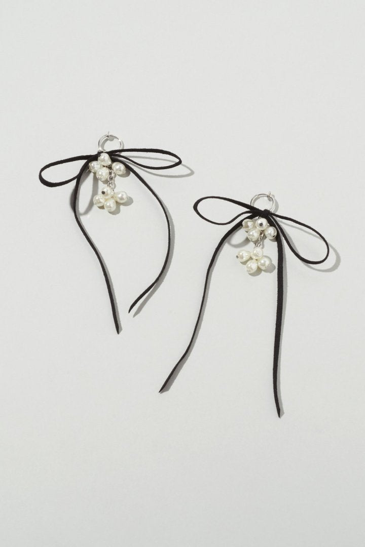 シャワー パール スエード リボン イヤリング