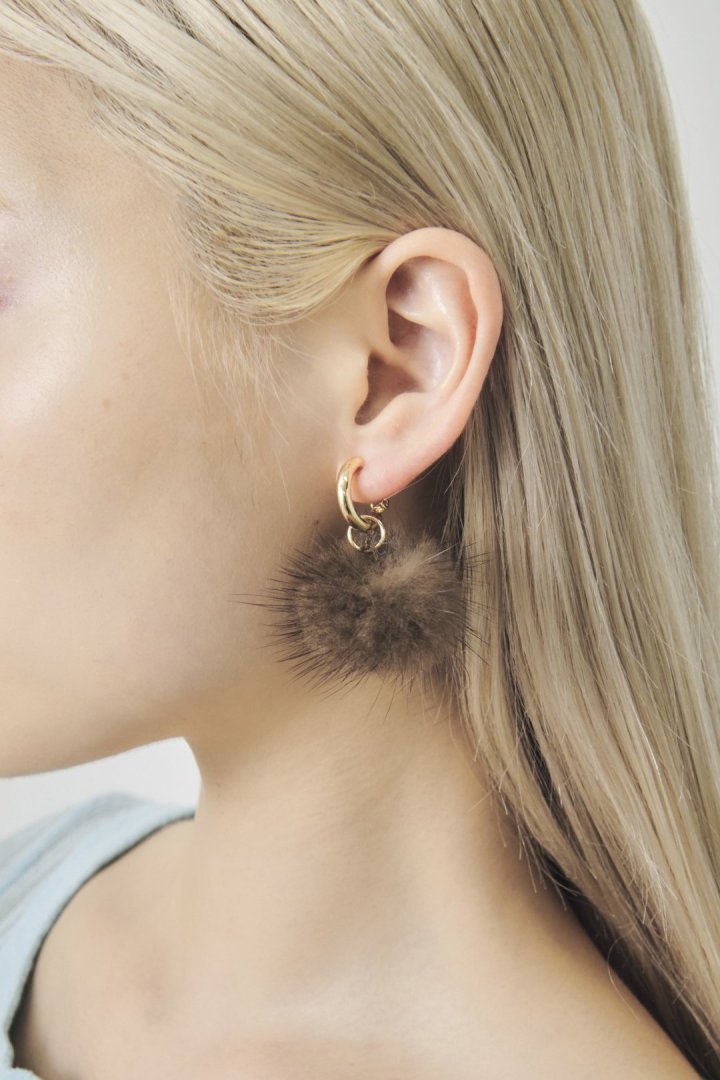 ミンク ファー ×メタル ハート イヤリング