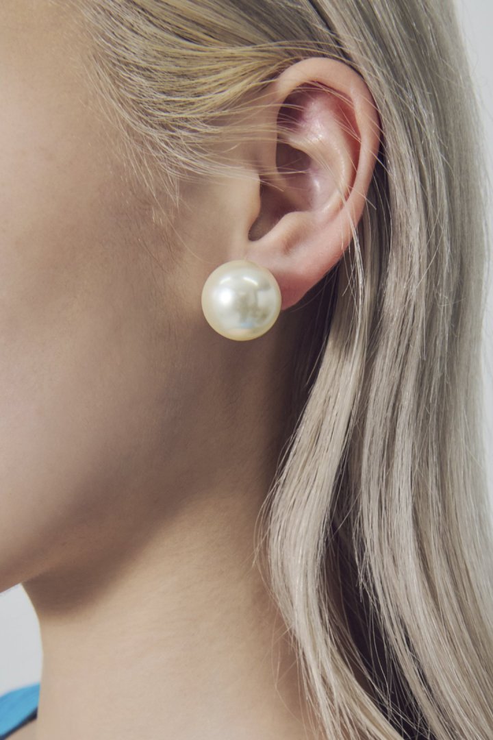 ビッグ パール イヤリング