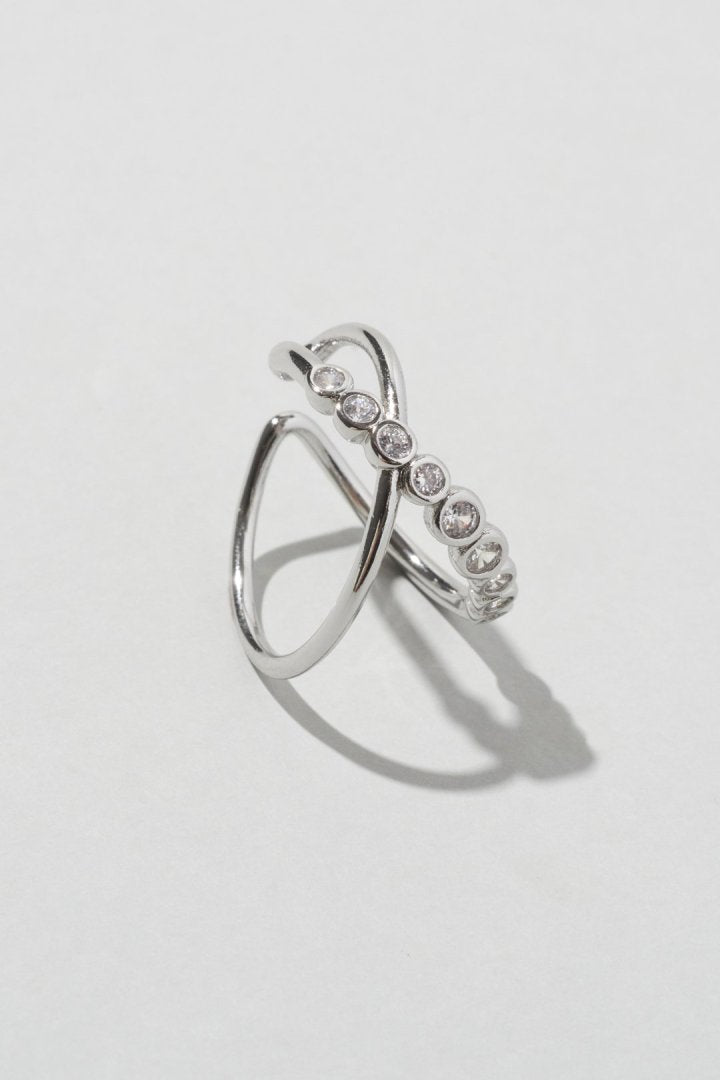 クロス ライン ドループ イヤーカフ