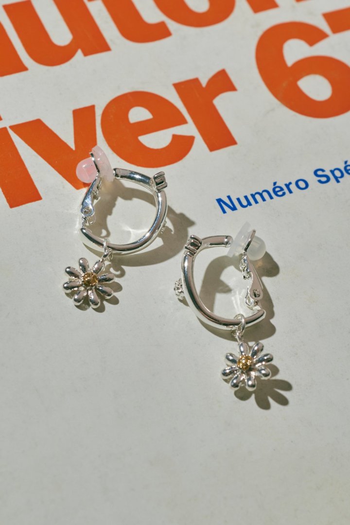 リトル ブルーム イヤリング