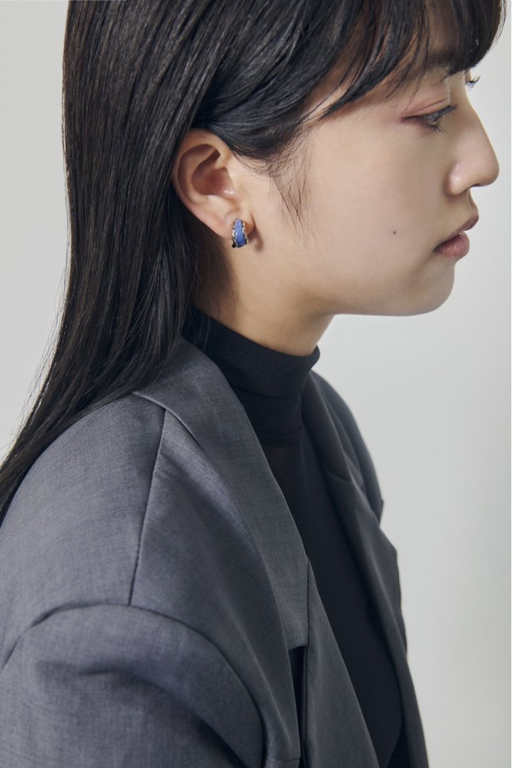 ウェービー カラー × メタル イヤリング