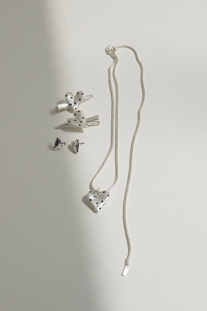 ドット ハート メタル イヤリング