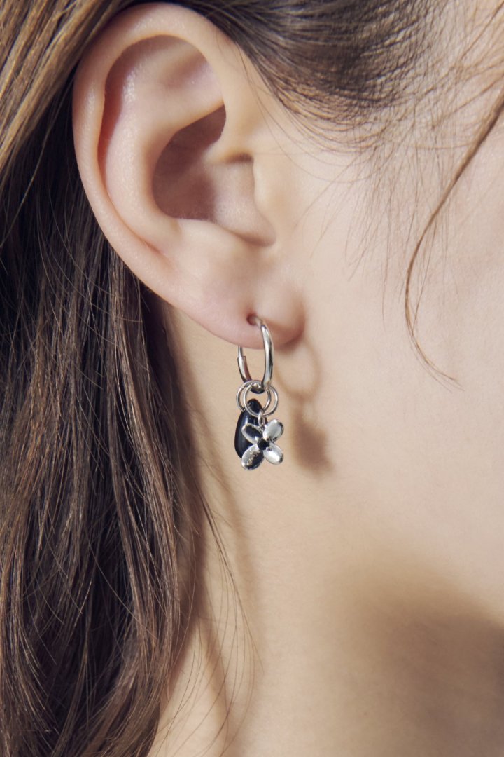 トゥインクル ブルーム イヤリング