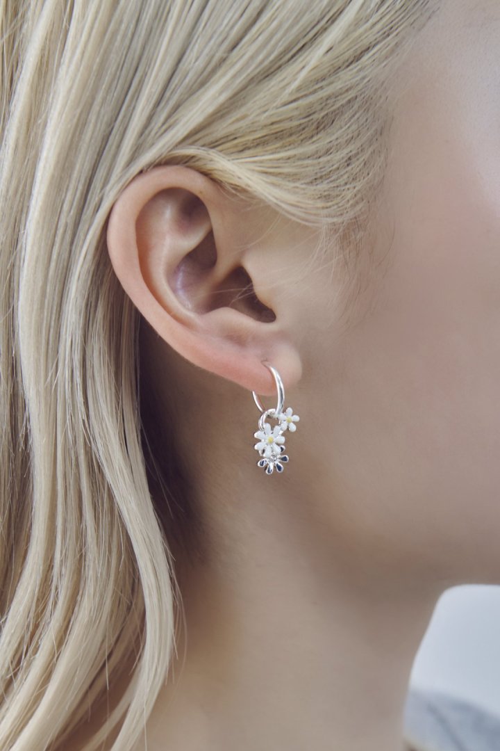 カラー ブルーム イヤリング