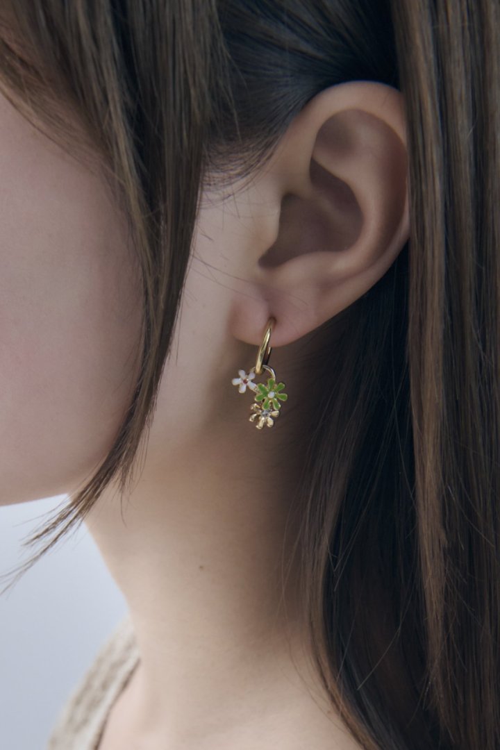 カラー ブルーム イヤリング