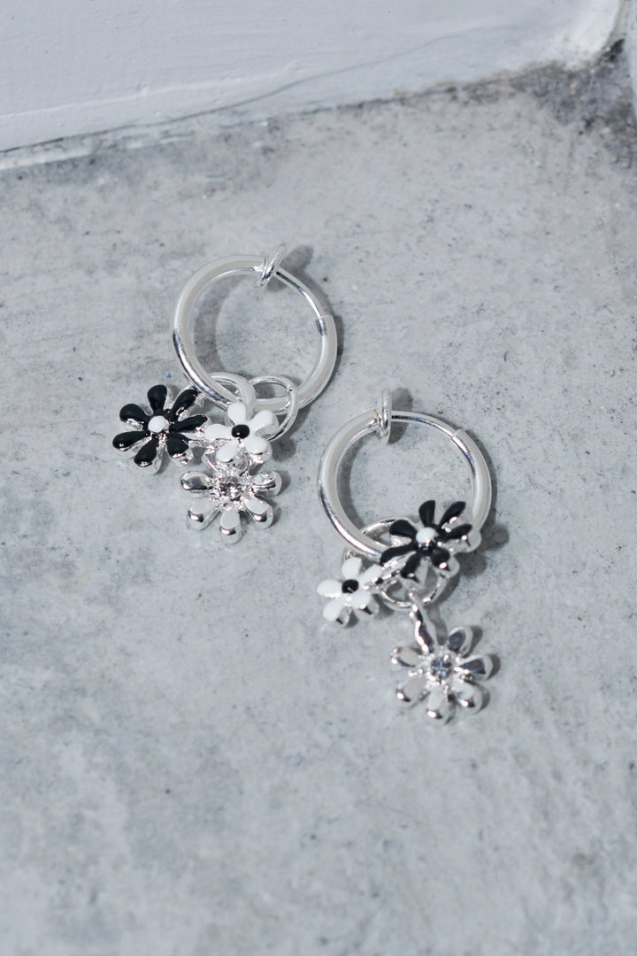 カラー ブルーム イヤリング